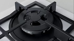 Газовая варочная панель Bosch PNH6B2O90R на 4 конфорки, шириной 59 см, белый Газовая варочная панель Bosch PNH6B2O90R на 4 конфорки, шириной 59 см, белый