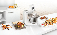 Кухонный комбайн Bosch MUM 58225