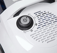 Пылесос Bosch BGS 11702