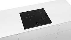 Индукционная варочная панель Bosch PUC631BB1E на 3 конфорки, шириной 59.2 см, черный Индукционная варочная панель Bosch PUC631BB1E на 3 конфорки, шириной 59.2 см, черный