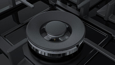 Газовая варочная панель Bosch PPS7A6M90 на 5 конфорки, шириной 75.2 см, черный Газовая варочная панель Bosch PPS7A6M90 на 5 конфорки, шириной 75.2 см, черный