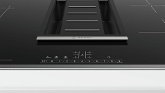 Индукционная варочная панель с вытяжкой Bosch PVS845F11E на 4 конфорки, шириной 79.5 см, черный Индукционная варочная панель с вытяжкой Bosch PVS845F11E на 4 конфорки, шириной 79.5 см, черный
