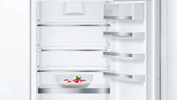 Встраиваемый двухкамерный холодильник Bosch KIN86AF3M8 preview 3