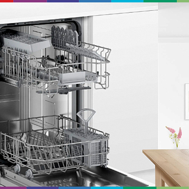 Переставляемый по высоте верхний короб