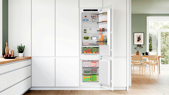 Встраиваемый двухкамерный холодильник Bosch KIN96VFD0 preview 2