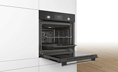 Духовой шкаф Bosch HBF114EB1R