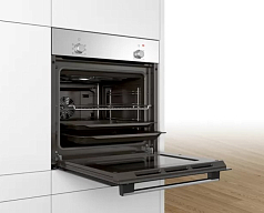 Духовой шкаф Bosch HBF010BR1Q , электрический, шириной 59.4 см, нержавеющая сталь, традиционная очистка