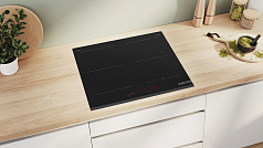 Индукционная варочная панель Bosch PVQ631HC1E на 4 конфорки, шириной 59.2 см, черный Индукционная варочная панель Bosch PVQ631HC1E на 4 конфорки, шириной 59.2 см, черный