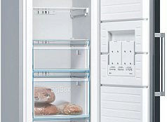 Двухкамерный холодильник Bosch KGN86AI32U