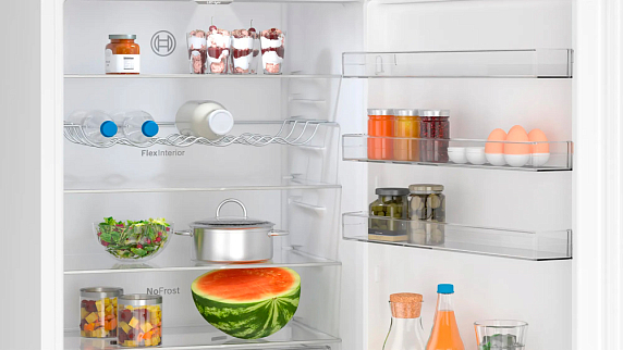 Двухкамерный холодильник Bosch KGN497WDF preview 4