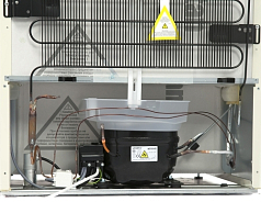 Двухкамерный холодильник Bosch KGE39AK22R Двухкамерный холодильник Bosch KGE39AK22R